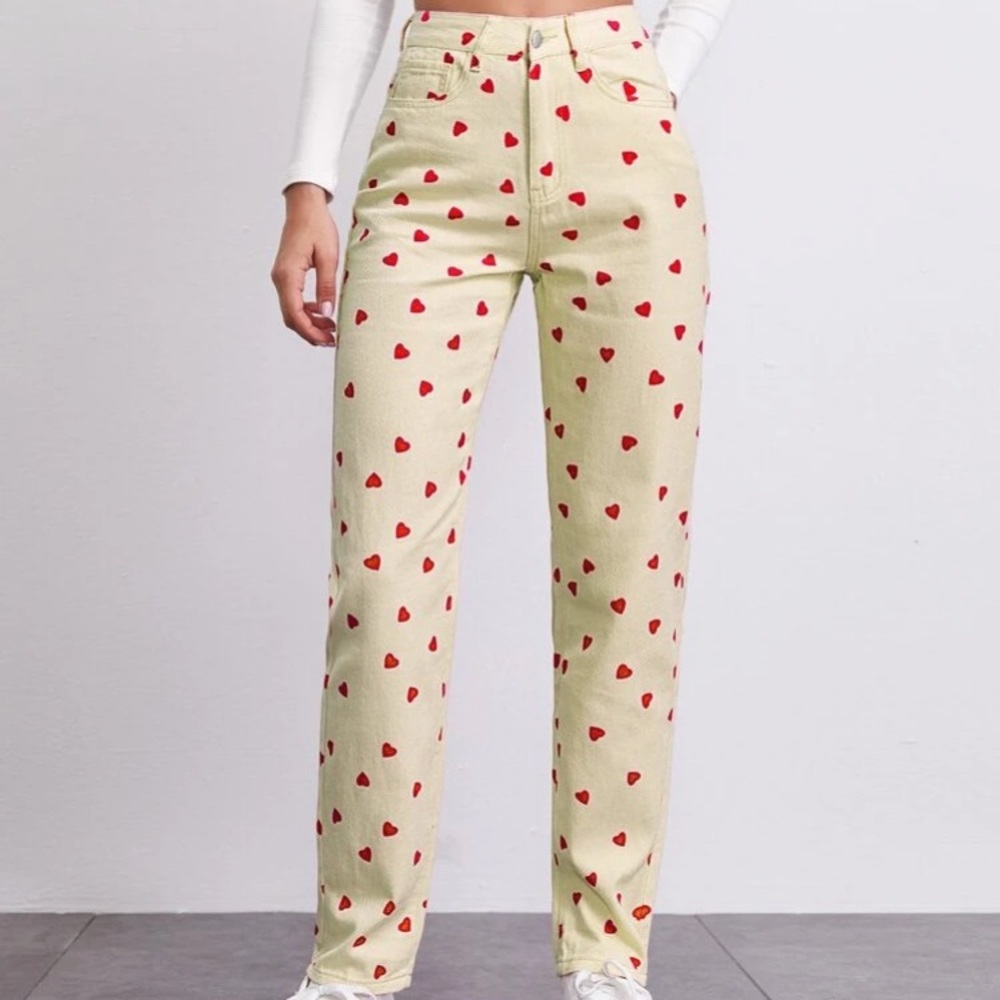 🌟Host Picked🌟  High Waisted Heart Print Straight Jeans